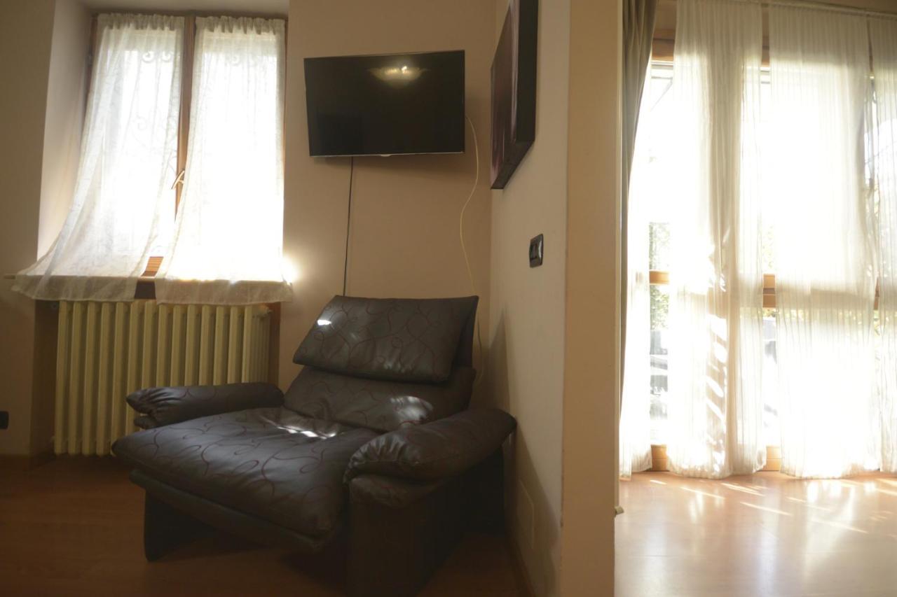 Villa Marisa Pavia Ngoại thất bức ảnh