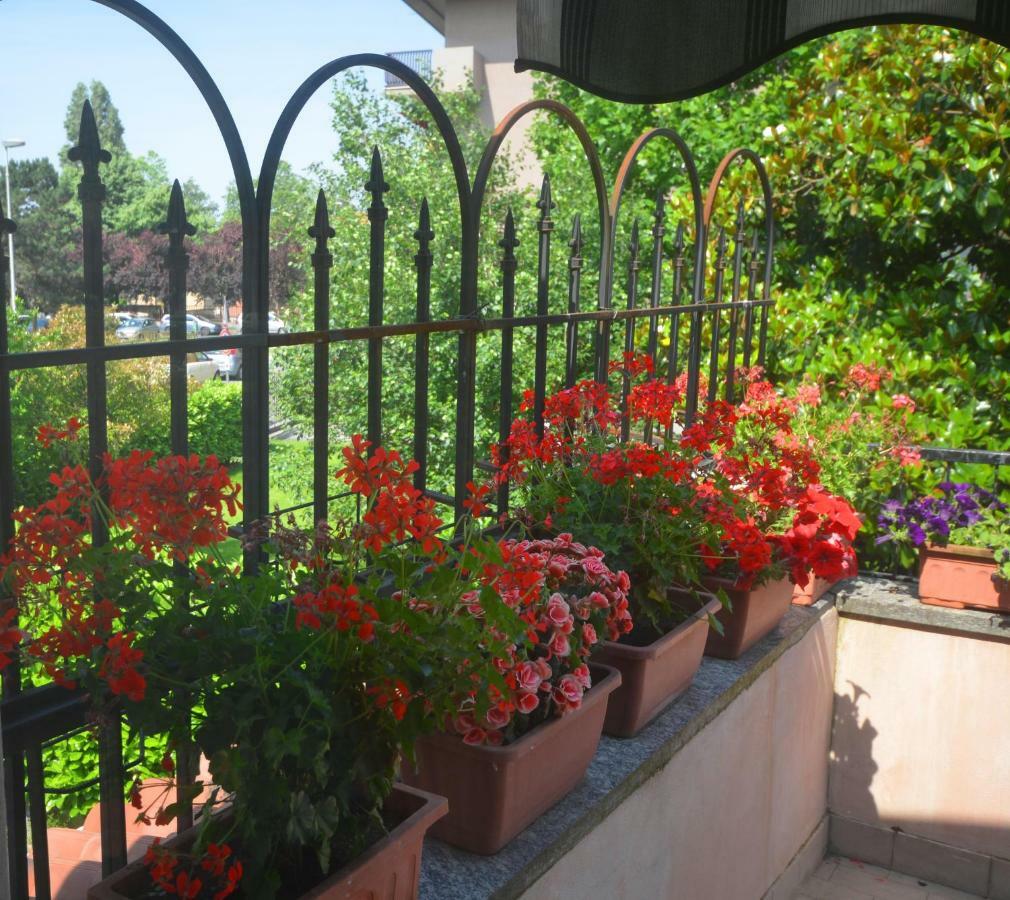 Villa Marisa Pavia Ngoại thất bức ảnh